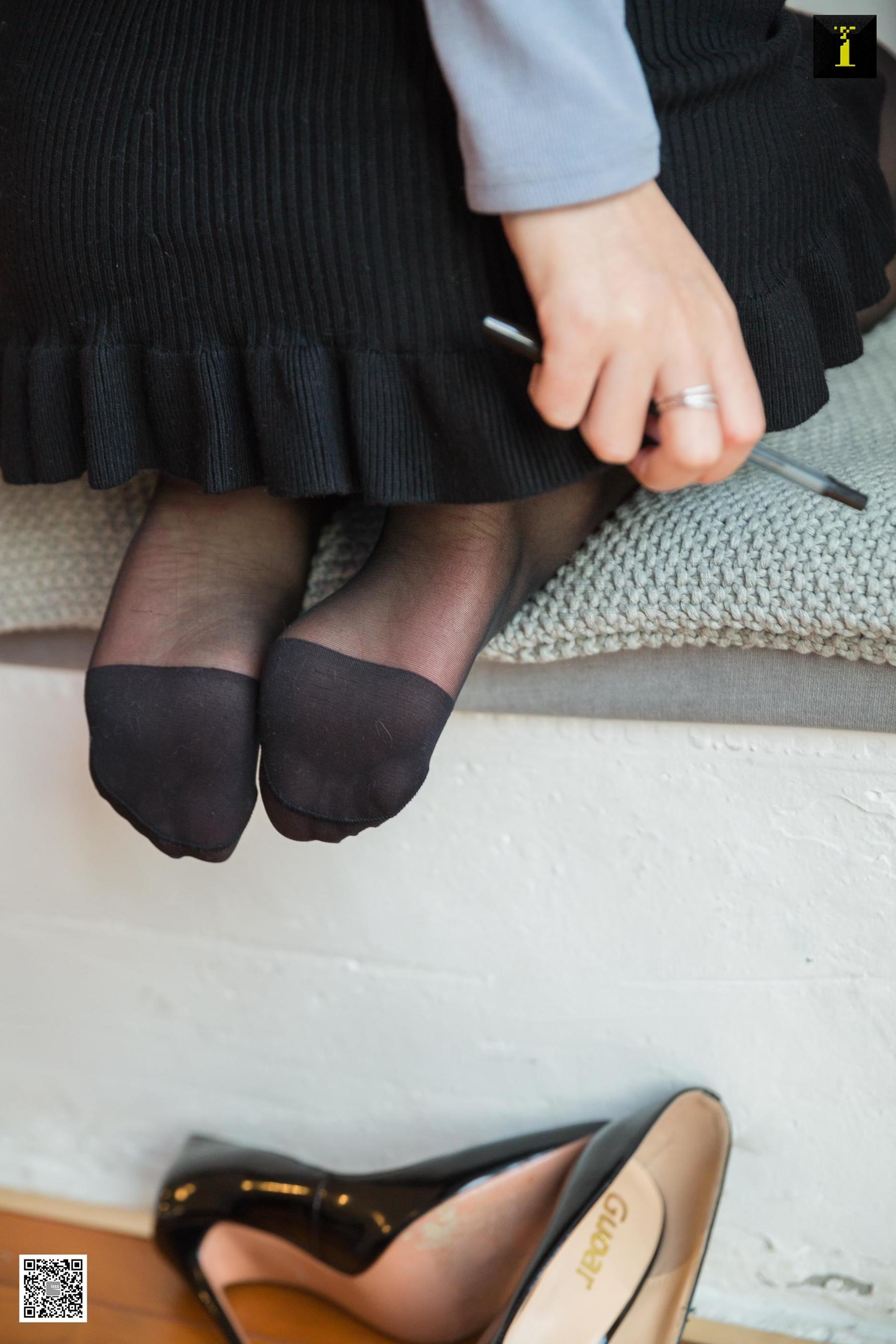 模特：紫薇 《加固与漆皮的缘分》 [异思趣向IESS] 写真集