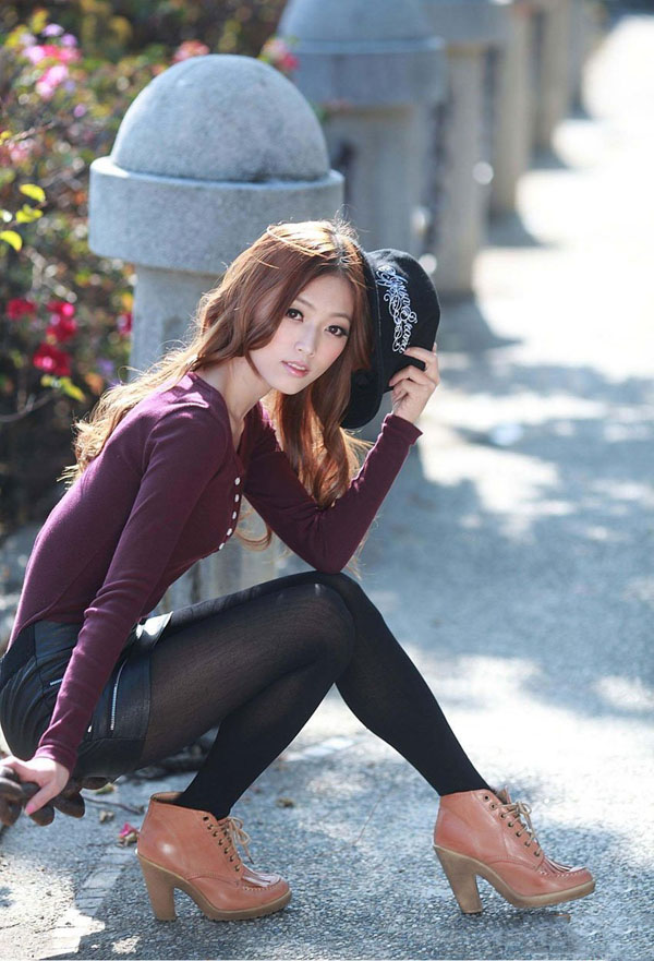 甜美朝气美女清纯写真