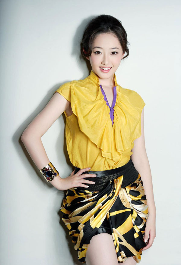 绝色美女性感写真 嘴唇很诱人