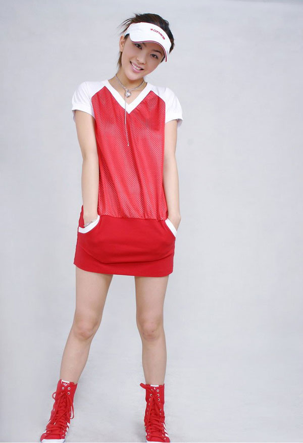 绝色美女性感写真 嘴唇很诱人