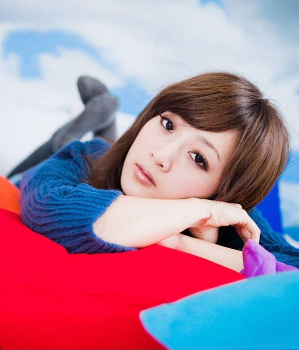 果子MM深蓝连体毛衣清纯写真