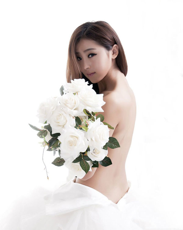 清纯性感的结合体 让你又爱又恨