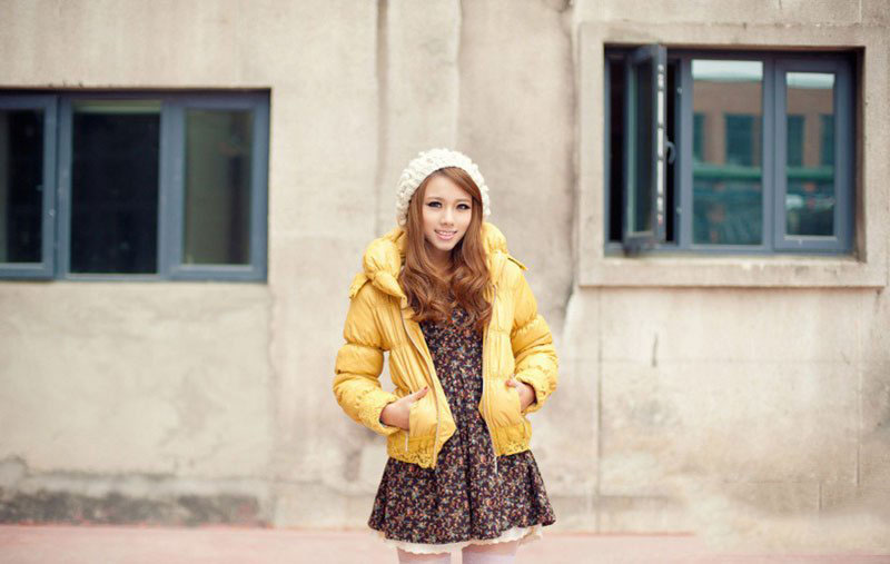 潮流时尚 美女莎莎街头写真