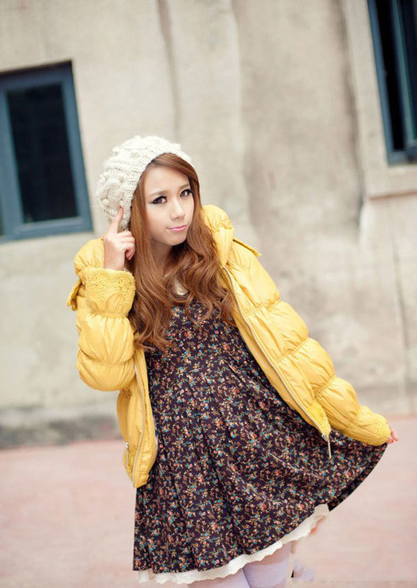 潮流时尚 美女莎莎街头写真