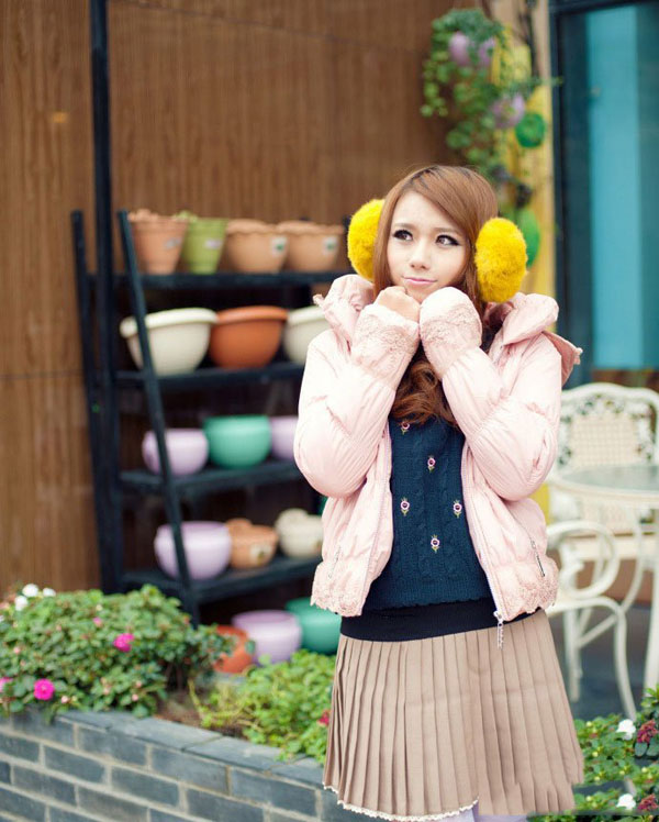 潮流时尚 美女莎莎街头写真