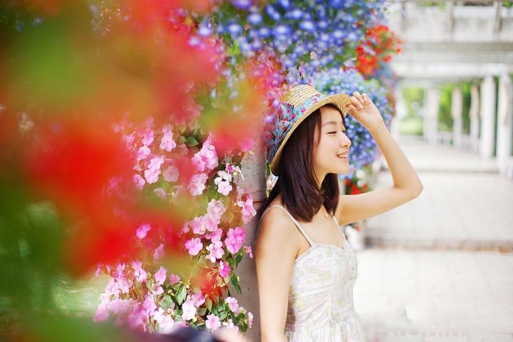 花中仙子 花的世界里甜蜜绽放