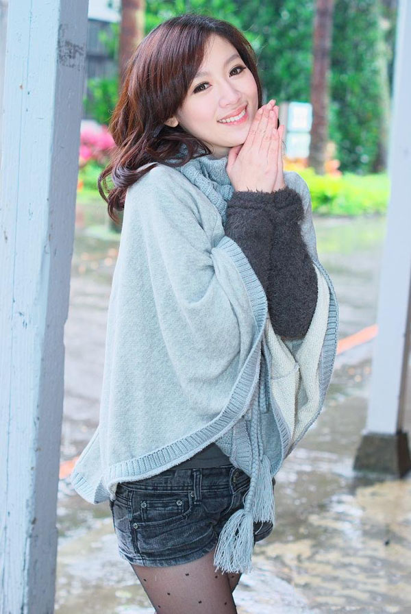 粉色连衣裙清纯可爱写真