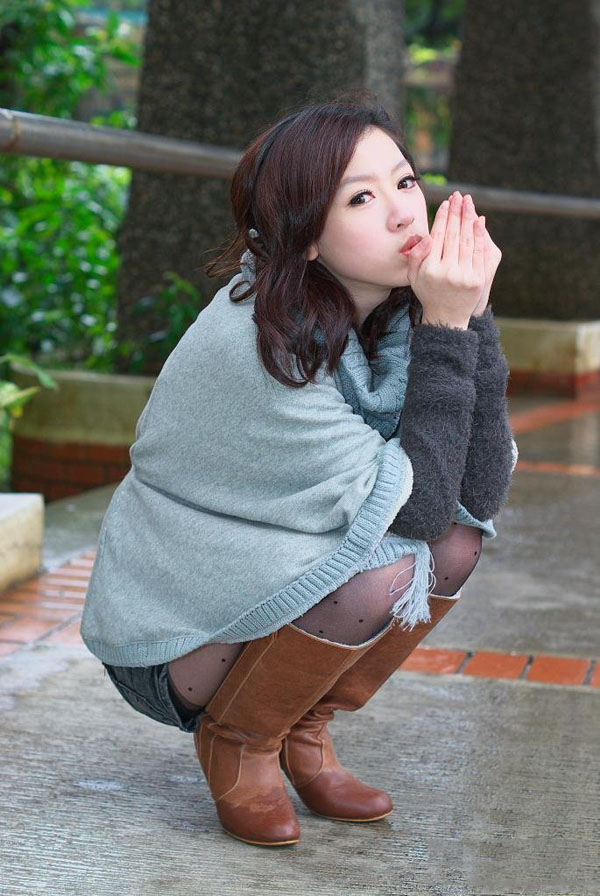 粉色连衣裙清纯可爱写真