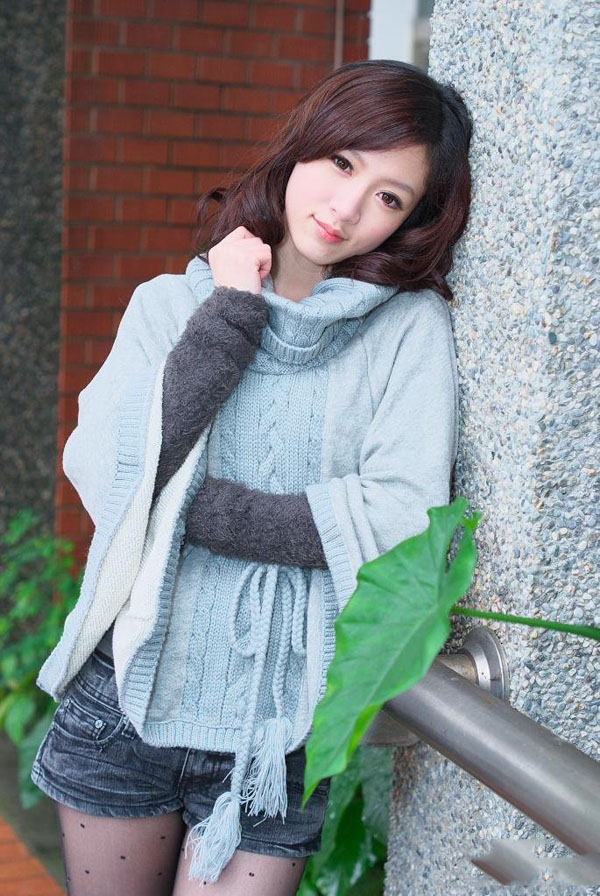 粉色连衣裙清纯可爱写真