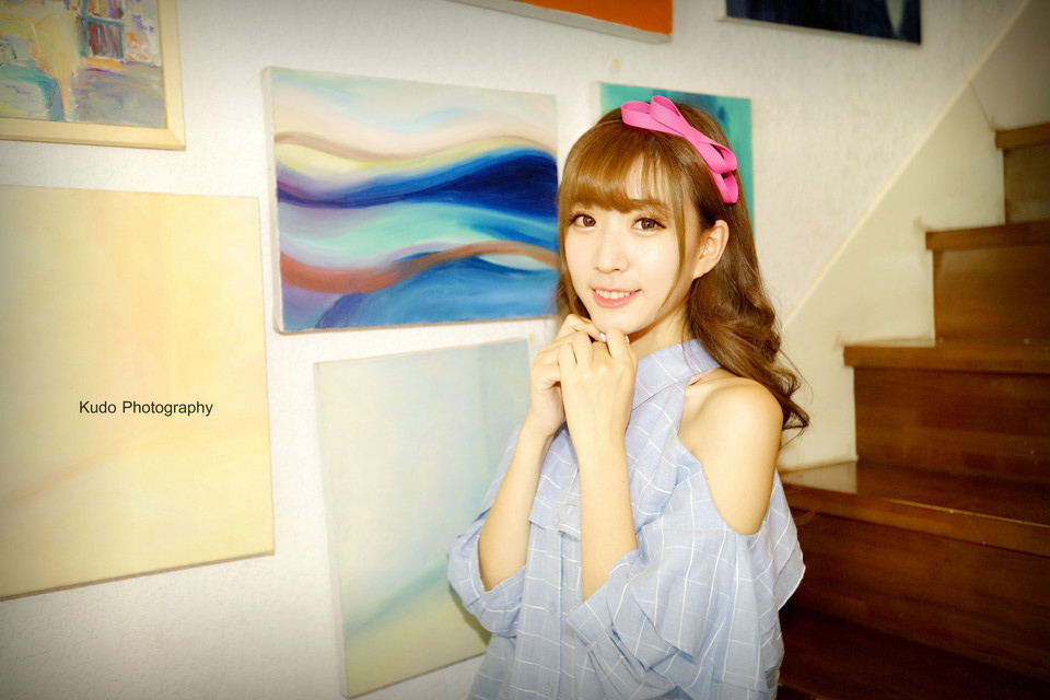 清纯少女咖啡时光