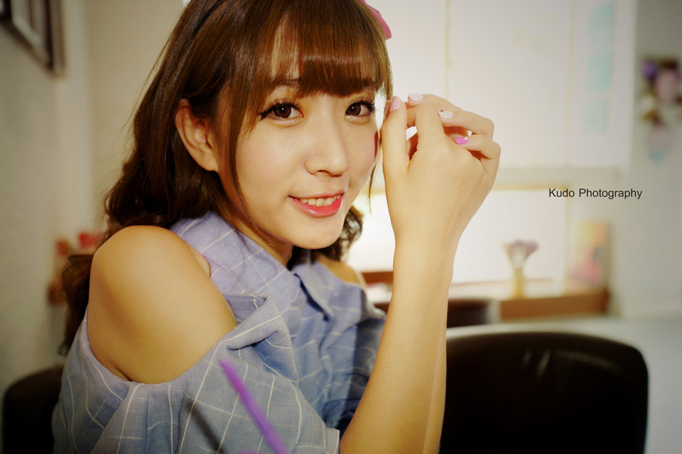 清纯少女咖啡时光