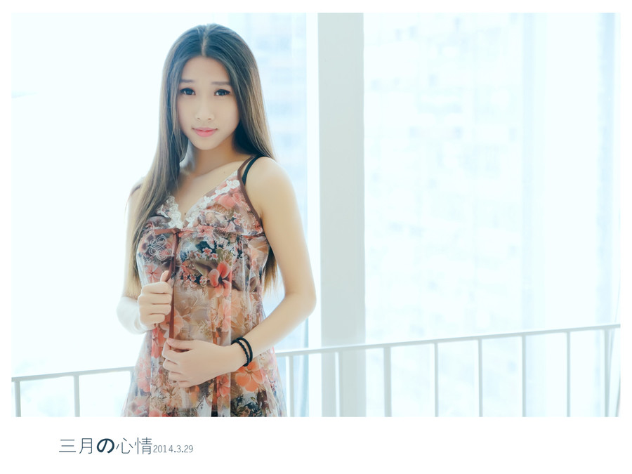 粉嫩美女迷人清纯写真照