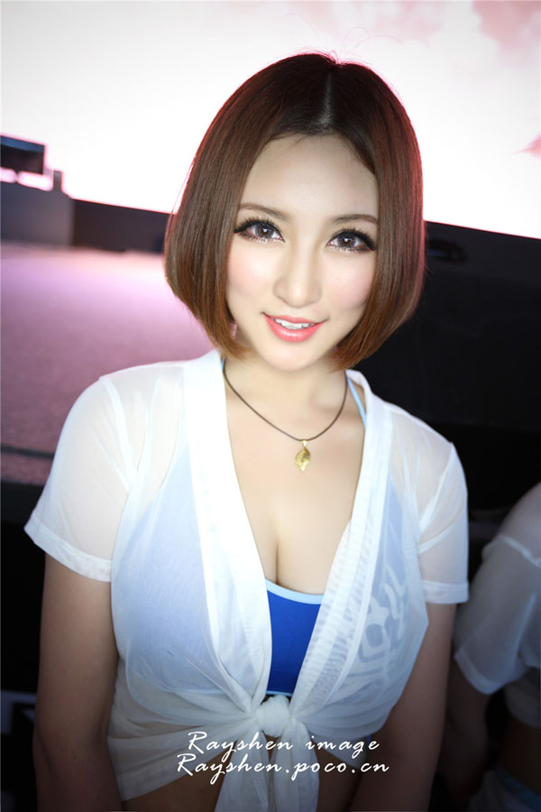 可爱迷人的showgirl