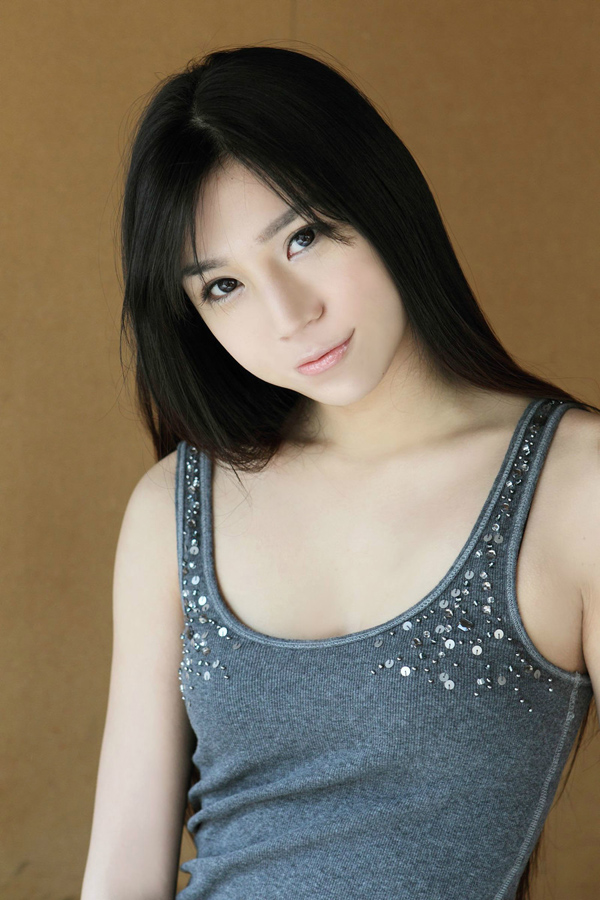 清纯女神白嫩迷人甜美照