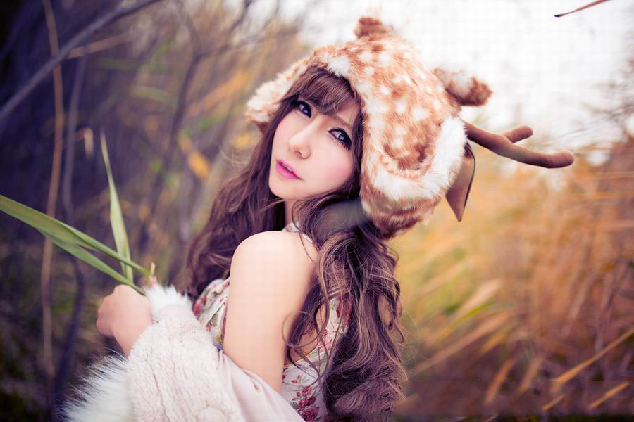 清纯美女深秋迷人甜美写真