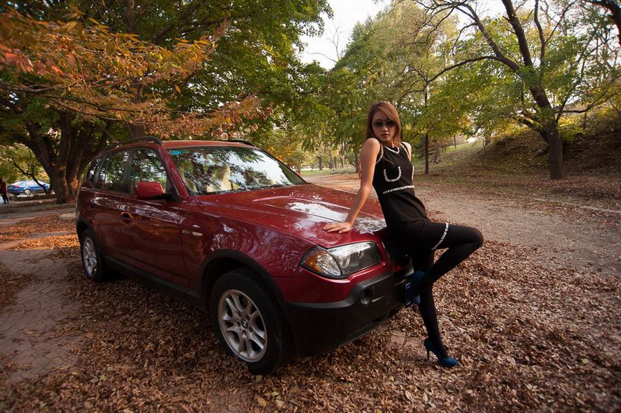 美女清纯外拍迷人写真