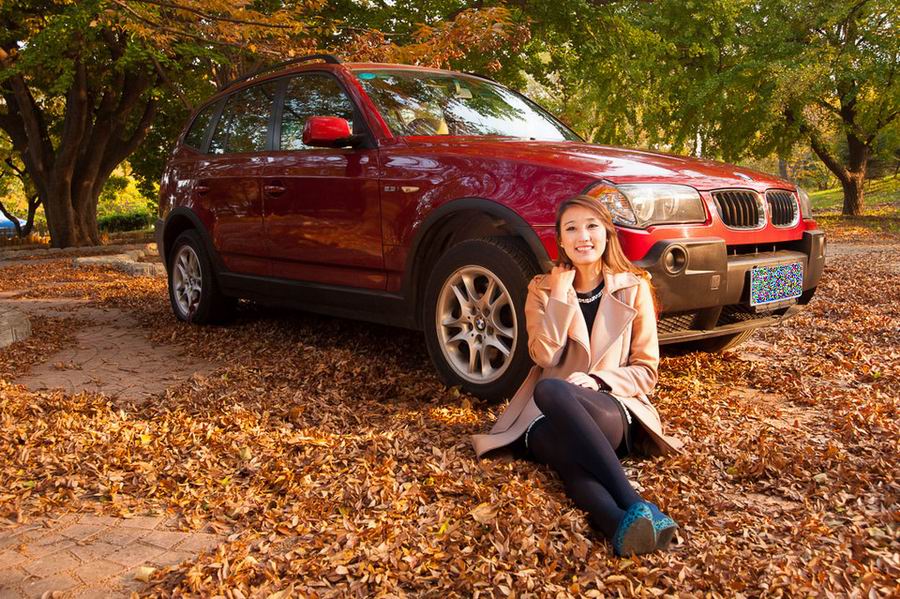 美女清纯外拍迷人写真