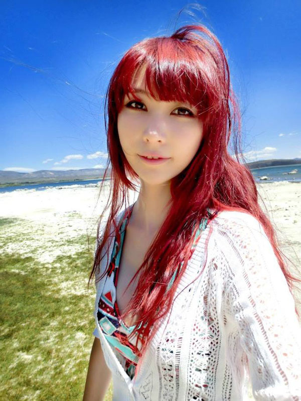 美女模特李凡莫诺湖迷人写真