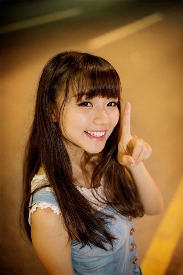 阳光美女琪琪唯美清纯写真