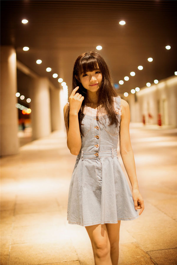 阳光美女琪琪唯美清纯写真