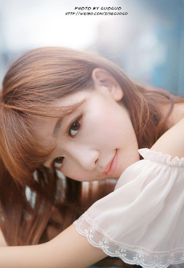 极品妙龄清纯美女潇潇迷人生活照