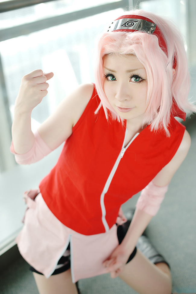 《火影忍者》小樱高清COS写真