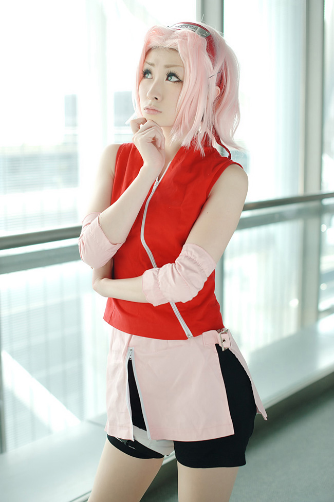 《火影忍者》小樱高清COS写真