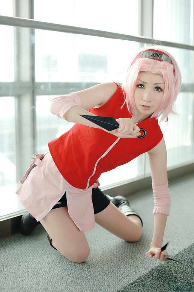 《火影忍者》小樱高清COS写真