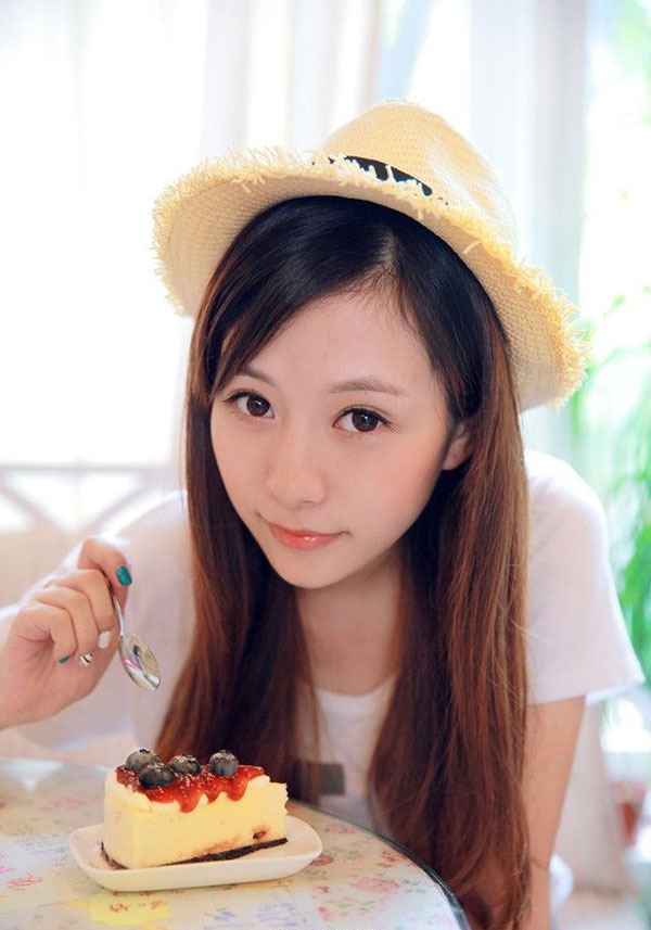 开学刚来的可爱迷人小师妹