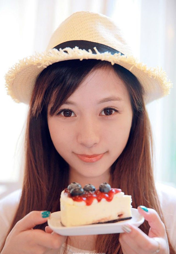 开学刚来的可爱迷人小师妹