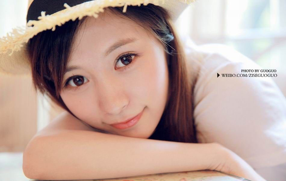 开学刚来的可爱迷人小师妹