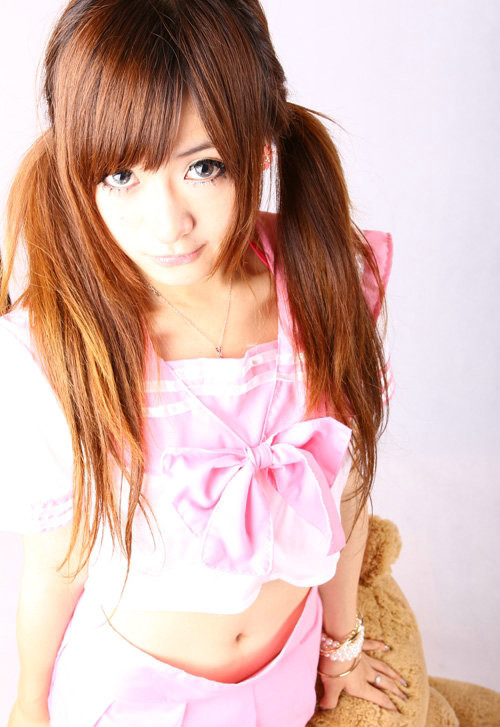 萌妹纸可爱极了！CJ Showgirl包晶晶写真欣赏