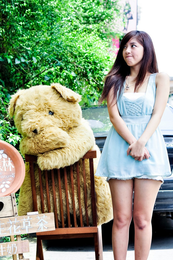 清纯美女户外迷人唯美写真