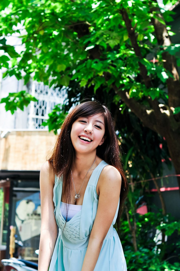 清纯美女户外迷人唯美写真