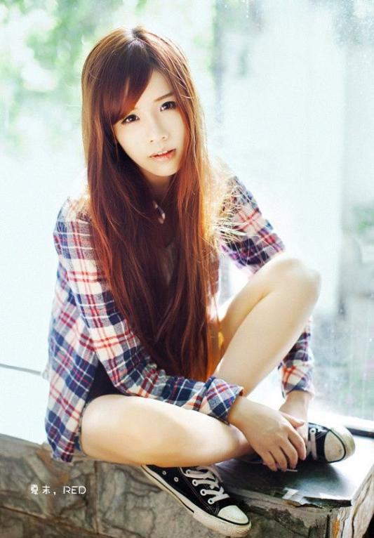 格子衫美眉清纯生活照