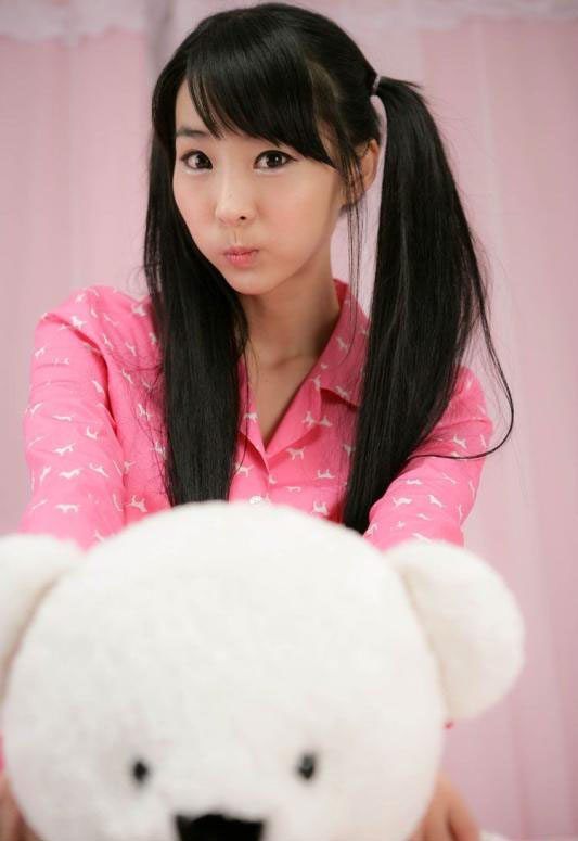 韩系清纯可爱小美女