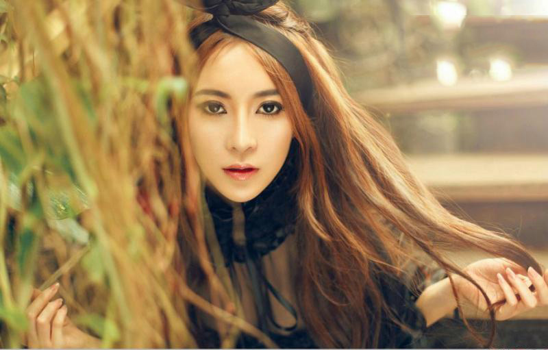 江伊涵《萝莉物语》清纯写真