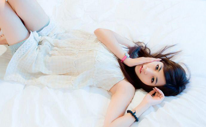 粉可爱的小宝贝阳光私房照