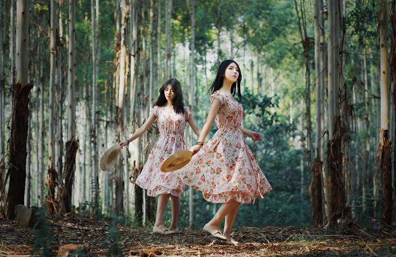 丛林深处的美女