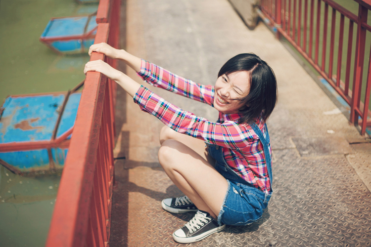 清纯校花夏日午后的唯美笑容