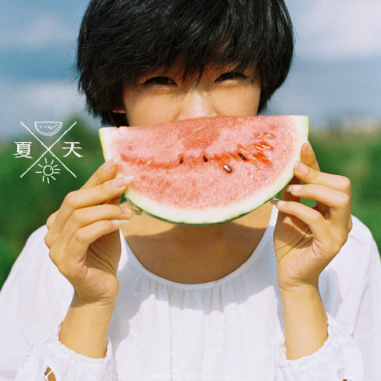 清纯少女唯美夏日写真