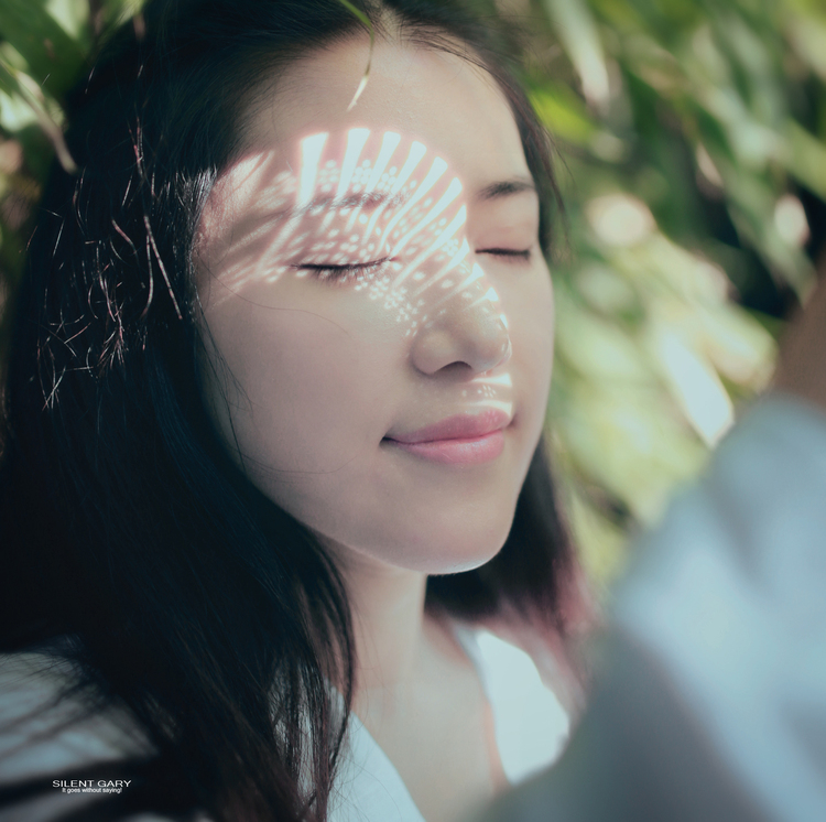 唯美少女的竹林里的秘密