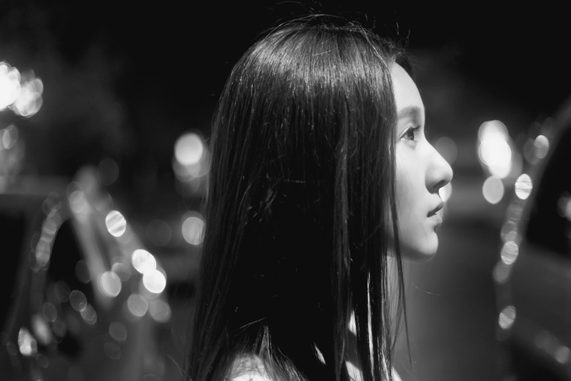 气质美女黑白唯美写真