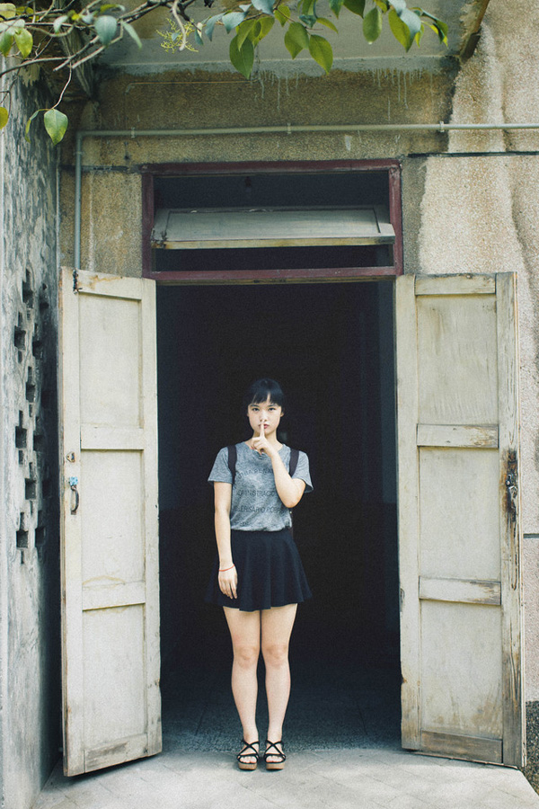 青春美少女田园唯美写真