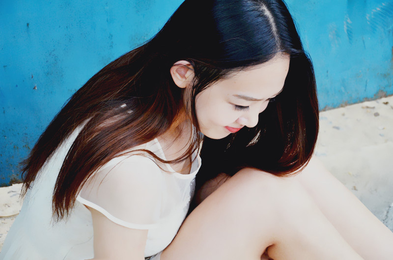 丰满美女唯美迷人写真