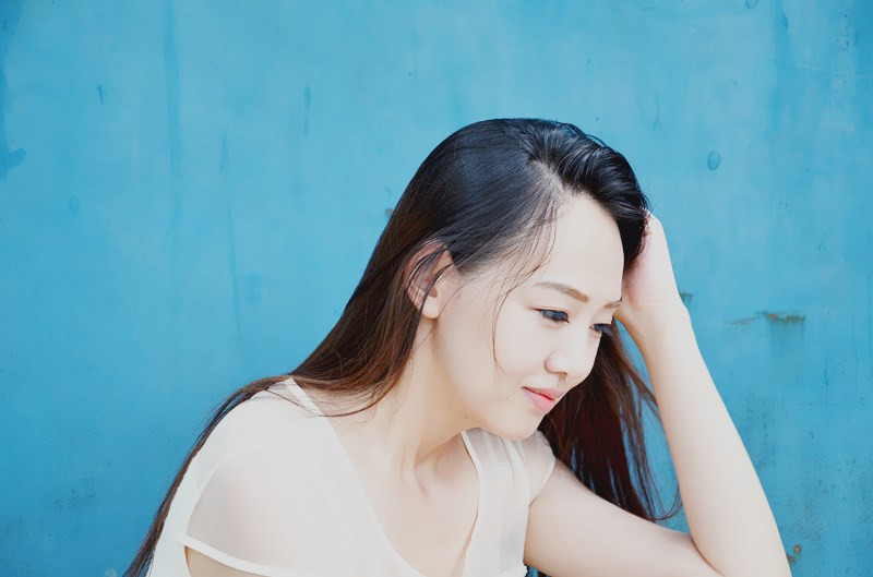 丰满美女唯美迷人写真