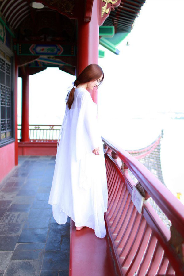 仙女范青纯美女高清写真大图