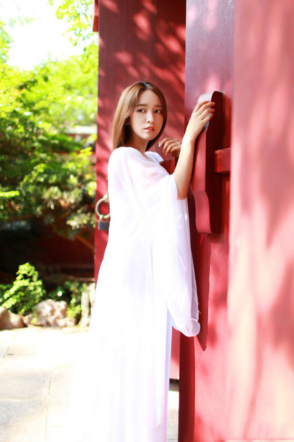 仙女范青纯美女高清写真大图