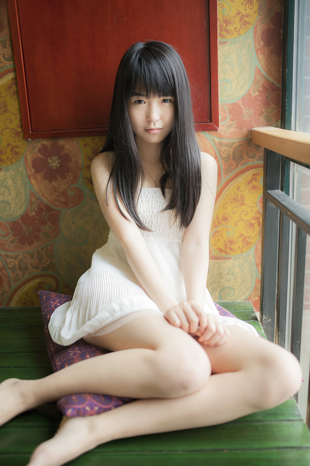 萌妹子的清新私房写真