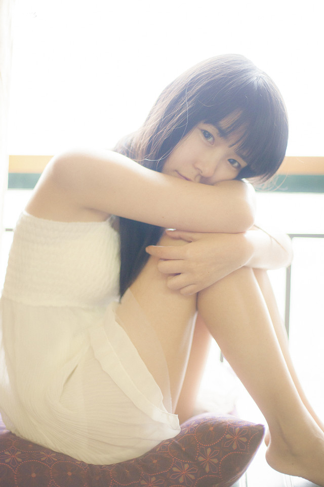 萌妹子的清新私房写真